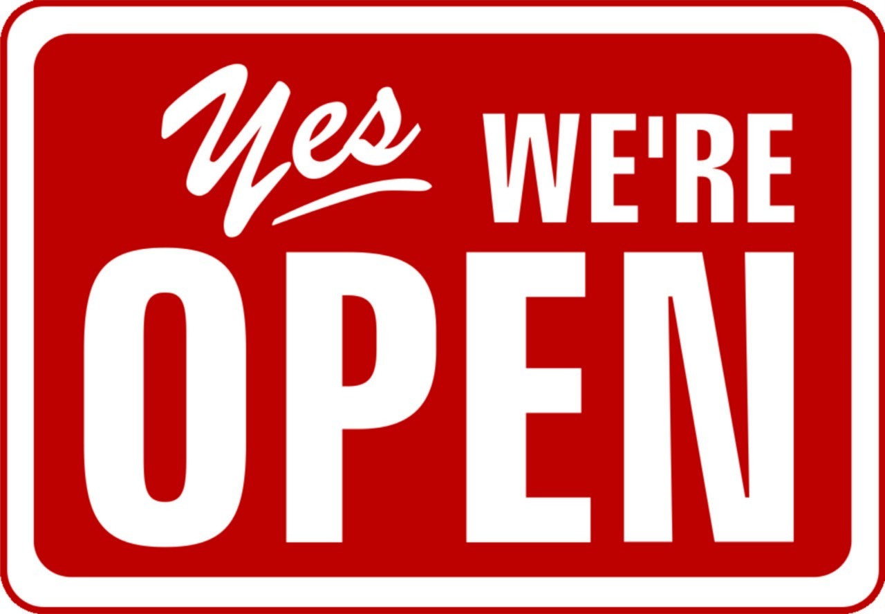 Open you is now. We are open. Табличка open. Надпись open. We картинка.